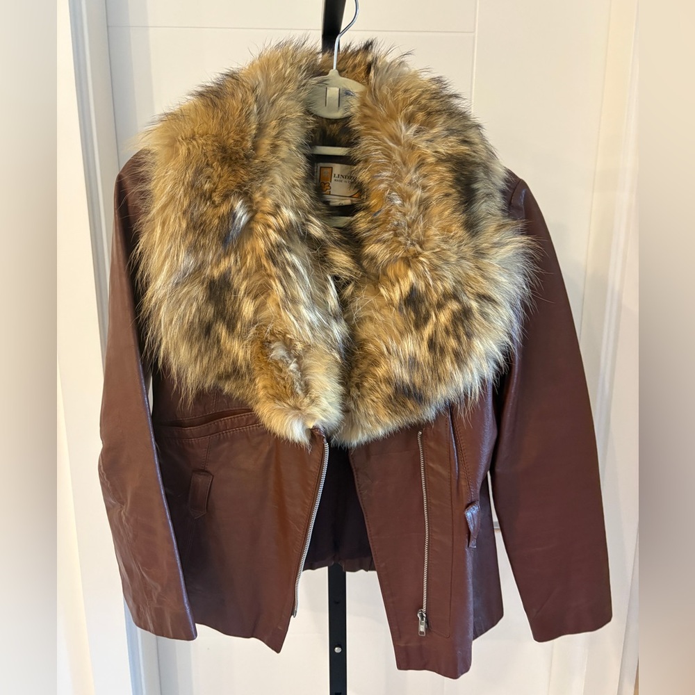 Vintage Burgundy Leather Jacket with Fur Trim